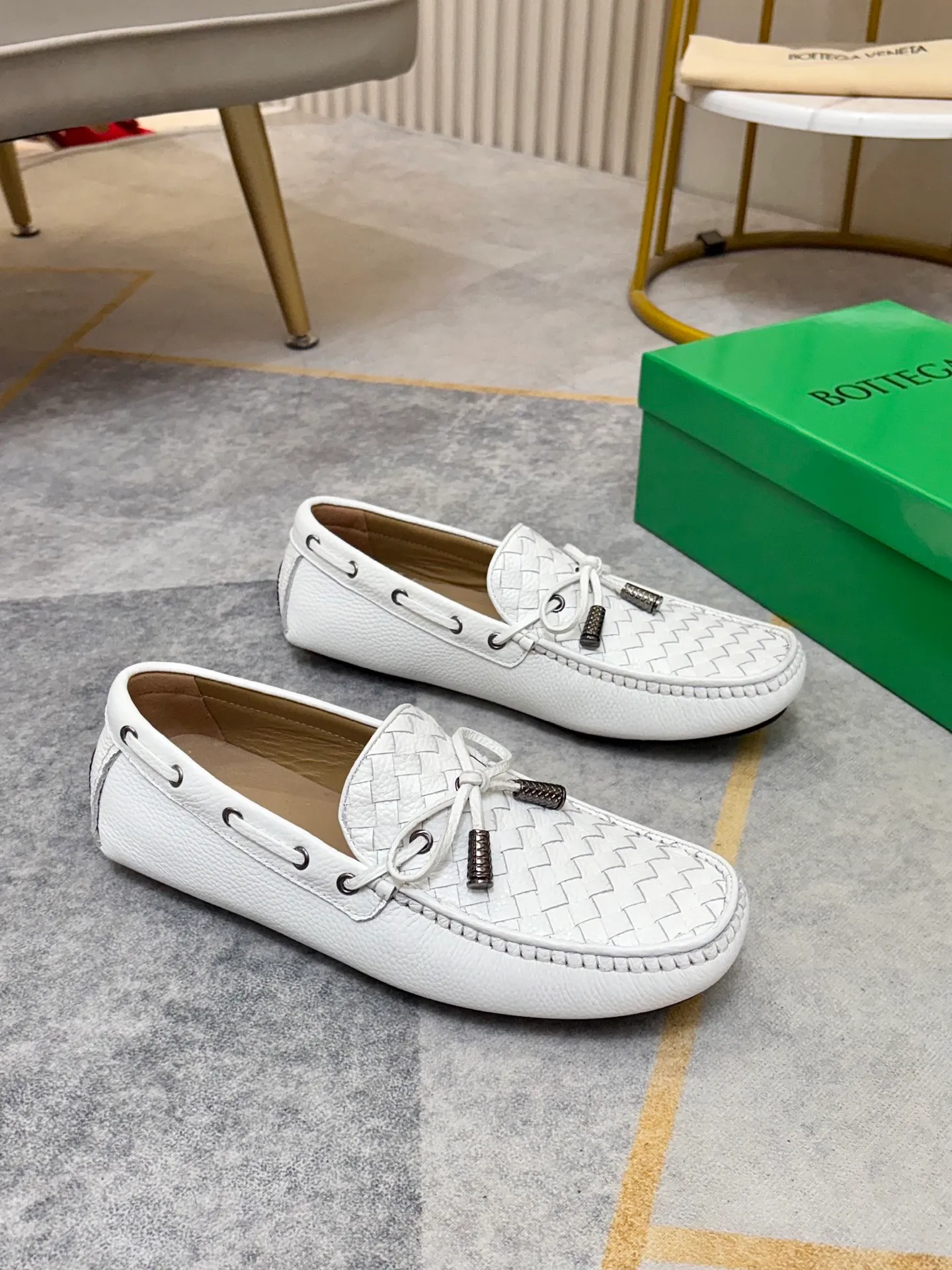 P420💰 (Niu Li + Niu Pad) [BV] The latest hot style‼ ️Casual men's shoes, uppers imported first-layer cowhide ➕Full imported cowhide lining✔️Exquisite workmanship, excellent foot feel, special rubber soles✔️, cool and fashionable, the latest fashion, fashionable outsole, hurry up.  Code number: 38-44 (can be customized to 37.45, non-refundable)